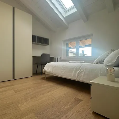 Luxury Way Aria Apartment